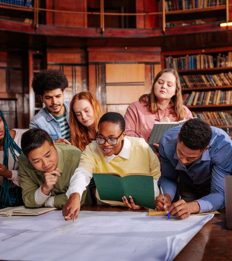 Community Management Fundamentals: Building and Nurturing Engaged Online Communities (Copy 2)